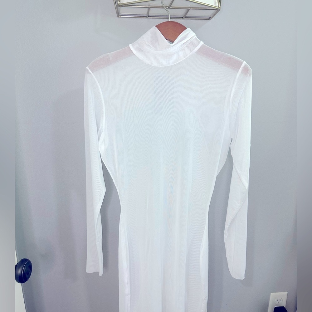 XS, Bodies of Water Coverup - White | Long Sleeve | NWT | Fashion Nova - Picture 3 of 6